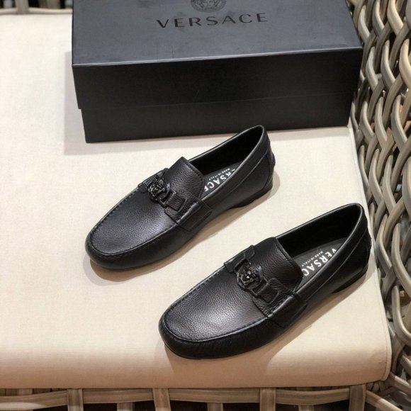 NEW Authentic Versace Greca Medusa Black Pebbled Leather Loafers main image 5